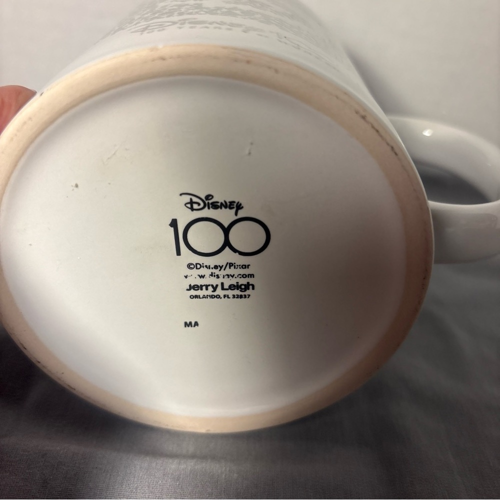 Disney 100th Anniversary White and Black iridescent mug - Picture 4 of 4